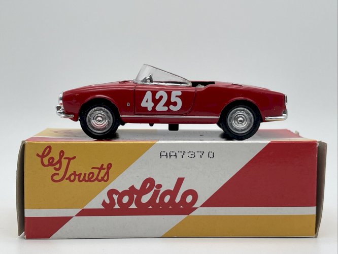  Alfa Roméo Giulietta Spider (1958) 1/43 Solido