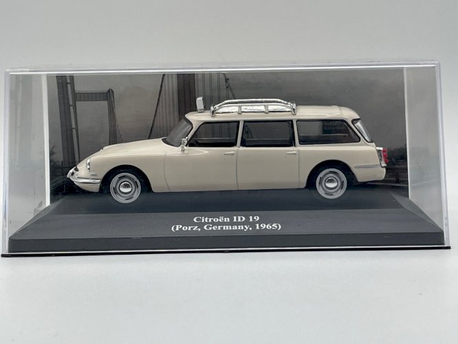 Citroën ID 19 Taxi 1/43