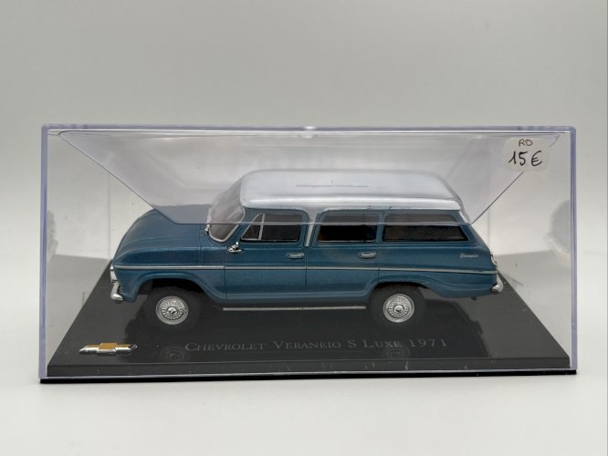 Chevrolet Veraneio S Luxe (1971) 1/43