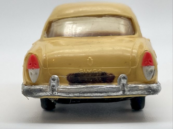  Simca Ariane 1/43 Norev
