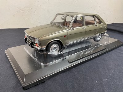 RENAULT 16 1968 GREY METAL NOREV  1/18 R16 MÉTALLIQUE GRIS GRISE