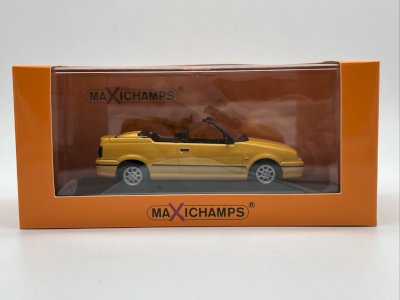 Renault 19 1/43 Maxichamps