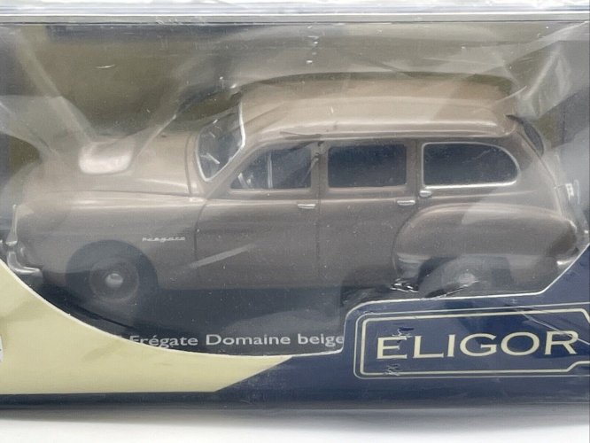 Renault Frégate Domaine Belge Havane Claire  1/43 Eligor