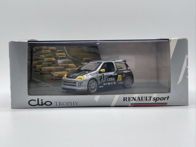 Renault Sport Clio Trophy 1/43 Universal Hobbies