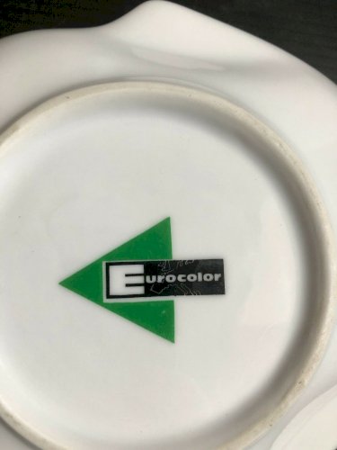 rendu monnaie vide poche vintage années 60 design peinture Eurocolor