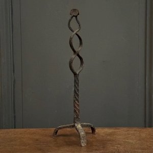 Forged iron bramble burner from the 17th or 18th century, popular art L9037