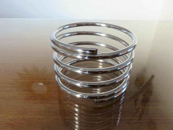 RESSORT CHROME PRESSE PAPIER, OBJET DE DECORATION ANNEES 70 VINTAGE