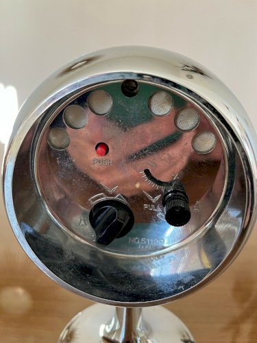 REVEIL MECANIQUE  RHYTHM JAPON N°51129, PIED TULIPE CHROME ANNEES 70 VINTAGE 