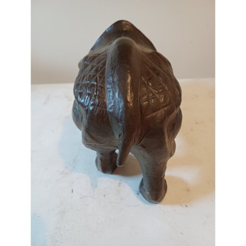 Rhinocéros Cuir