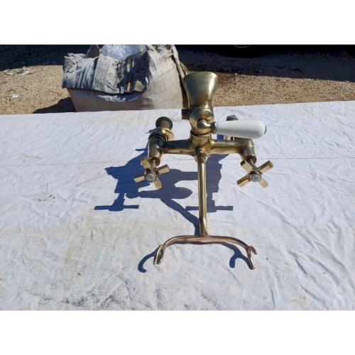 Robinet Ancien de Baignoire en Bronze