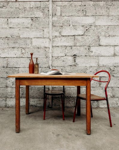 Romy, la table à manger en bois N°237