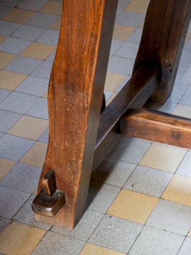 Romy, la table à manger en bois N°265