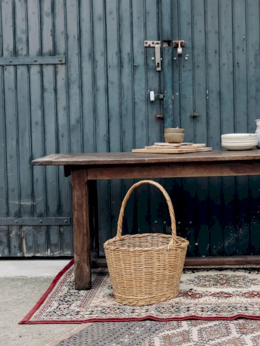 Romy, la table à manger en bois N°267