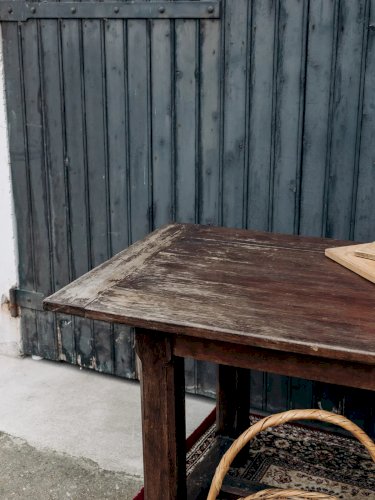 Romy, la table à manger en bois N°267