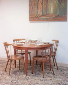 Romy, the wooden dining table No. 393