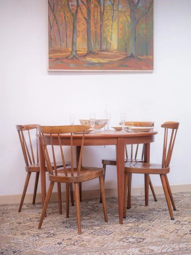 Romy, la table à manger en bois N°393