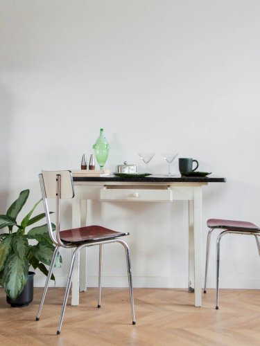 Romy, la table à manger en bois N°405