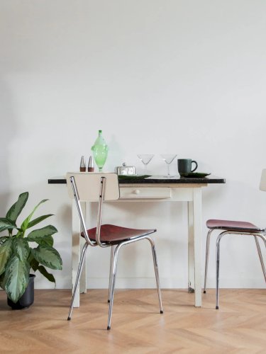 Romy, la table à manger en bois N°405