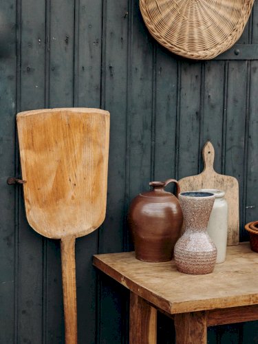 Romy, la table à manger en bois N°431