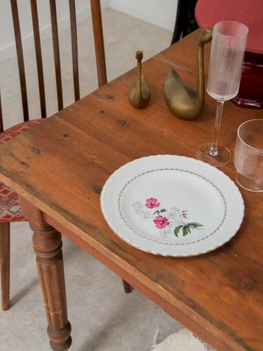 Romy, la table à manger en bois N°455