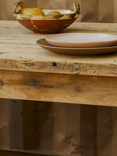 Romy, la table à manger en bois N°464