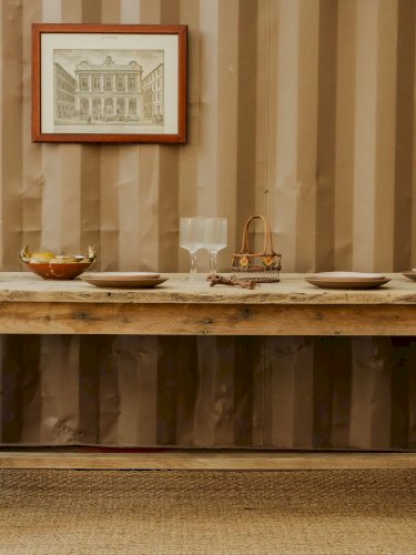 Romy, la table à manger en bois N°464