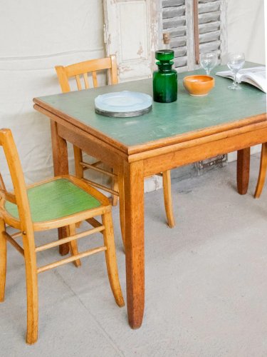 Romy, la table à manger en bois N°495