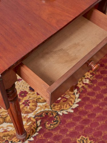 Romy, la table à manger pliante anglaise N°599