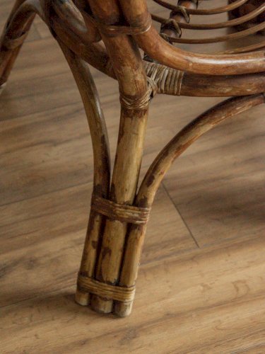 Romy, la table à manger ronde en rotin N°389