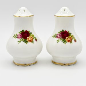 Royal Albert Old Country Roses – English Porcelain Salt and Pepper Shakers