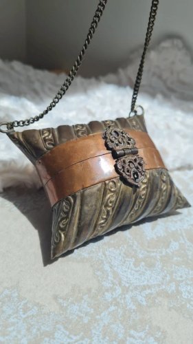 sac à main ancien années 30 en cuivre pour collection
