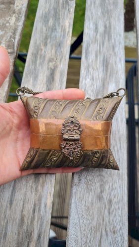 sac à main ancien années 30 en cuivre pour collection