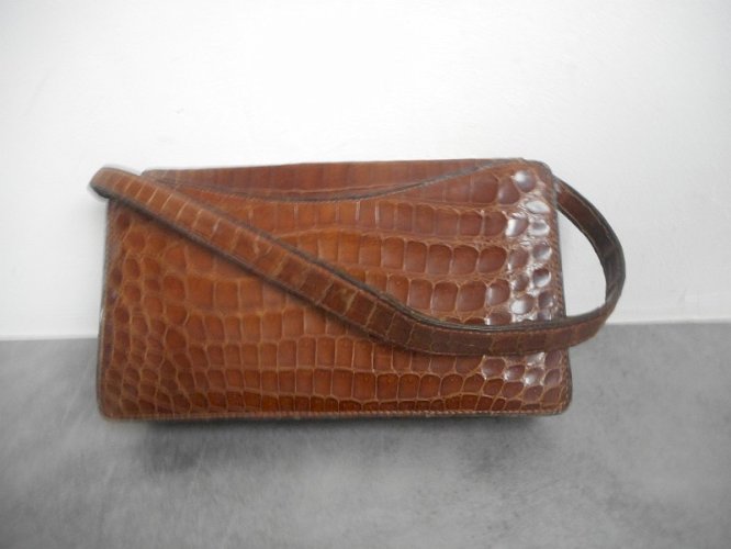SAC A MAIN MARRON EN CUIR DE CROCODILE