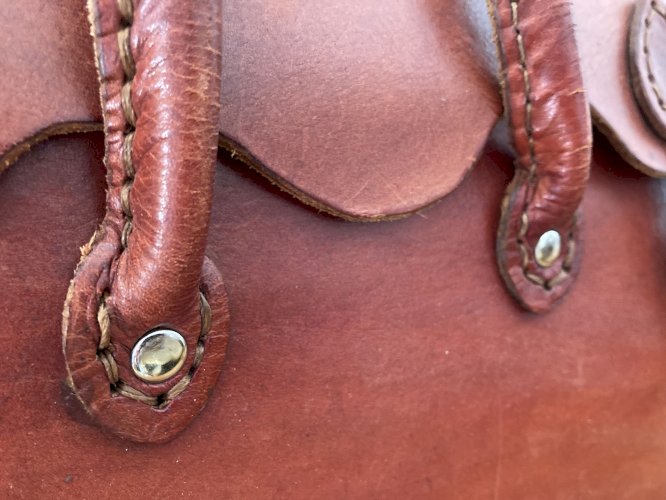 Sac en cuir naturel véritable, de fabrication artisanale