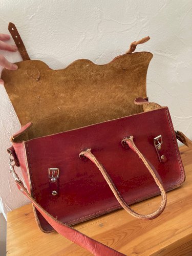 Sac en cuir naturel véritable, de fabrication artisanale