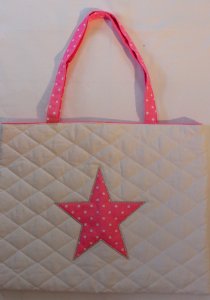 sac matelassé piqué de coton et étoile fluo 
