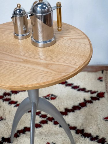 Sacha, le guéridon en chêne et aluminium N°19