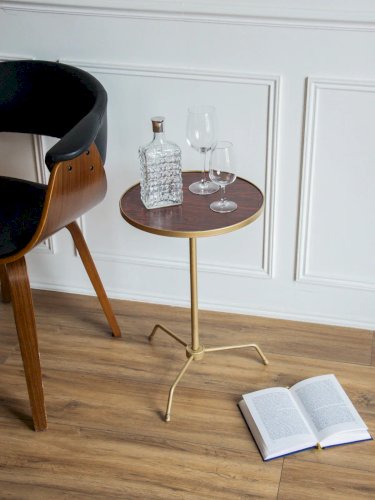 Sacha, le guéridon en formica N°8