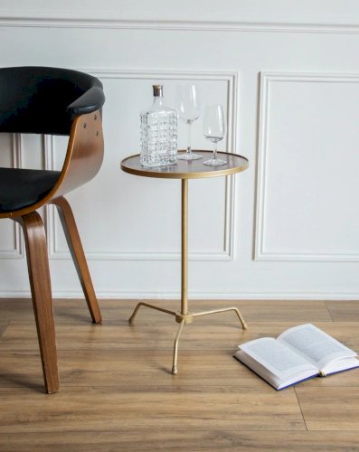 Sacha, le guéridon en formica N°8