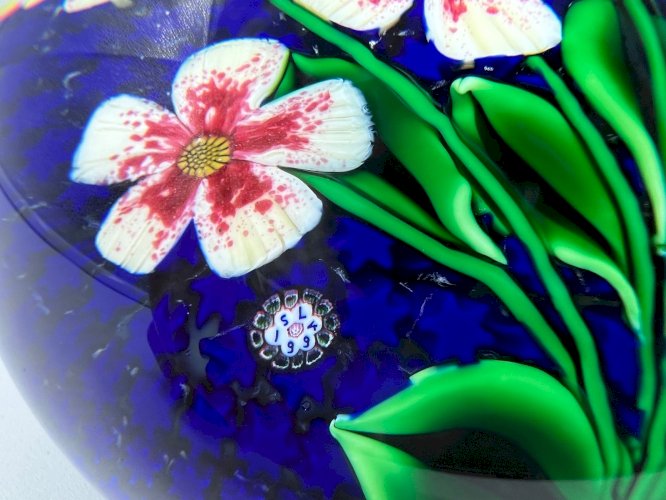 Saint-Louis Paperweight “Harmonie” – Limited Edition 8/200 – 1994 – Floral Cryst