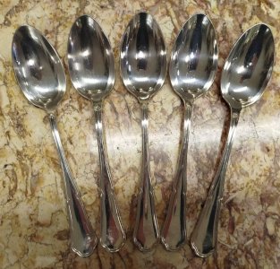 SAINT MEDARD Set of 5 Large Spoons Silver Metal Silverware 6VitC 19/12