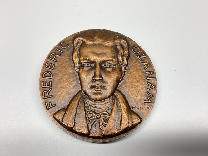 Saint Vincent de Paul & Frédéric Ozanam médaille par MULLER .