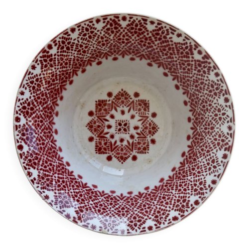 Saladier ancien faïence Saint-Amand modèle 2078 – Décor géométrique bordeau