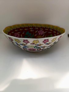 Porcelain salad bowl from the mid-20th century, reproduction of the Ming era, in good condition.