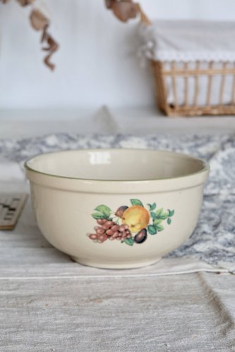 Saladier rond vintage en faïence décorée de fruits