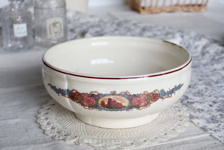 Saladier vintage en faïence Sarreguemines, décor Obernai