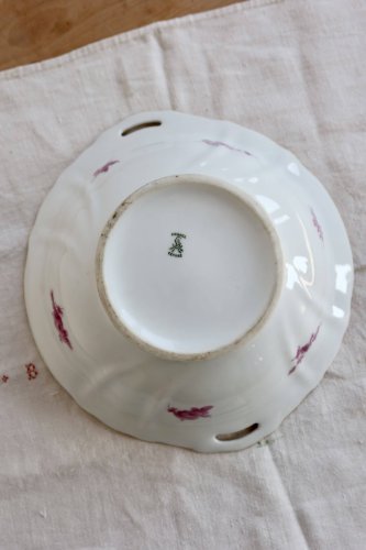 Saladier vintage en porcelaine de Limoges Ahrenfeld – Décor fleuri rose