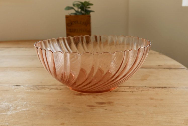 Saladier vintage en verre Rosaline Arcoroc