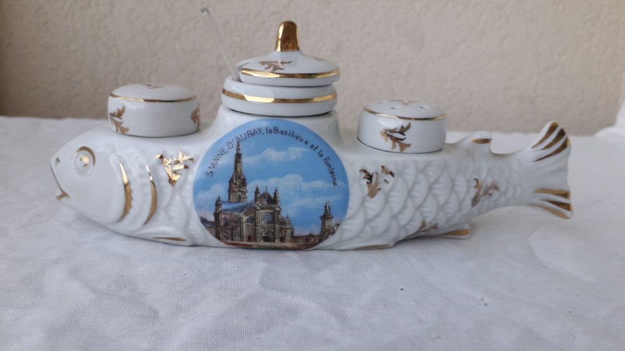 Saleron en porcelaine poisson
