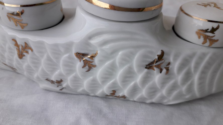 Saleron en porcelaine poisson